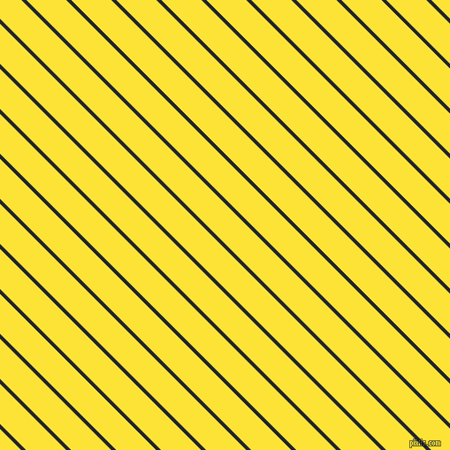 135 degree angle lines stripes, 4 pixel line width, 32 pixel line spacing, angled lines and stripes seamless tileable