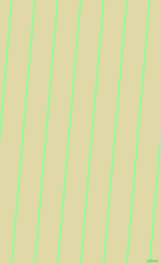 85 degree angle lines stripes, 7 pixel line width, 67 pixel line spacing, Pale Green and Mint Julep angled lines and stripes seamless tileable